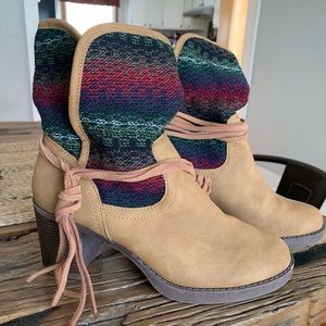 Women’s Booties